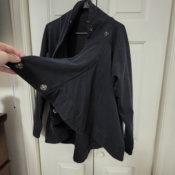 Lululemon Wrap Oversized Jacket Size 6 - Picture 3 of 12